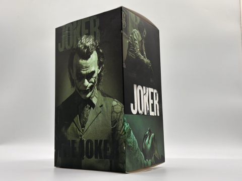 Figurina Joker 24cm – Suport Inclus, Ideală pentru Mașină, Birou sau Carcasa PC – Mască Inclusă [12]