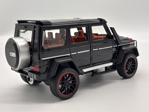 Mașină cu Telecomandă Mercedes G-Class din Metal, 23 cm, Fum, Uși Deschizătoare, Faruri, Acumulator, Control Complet 360° [13]