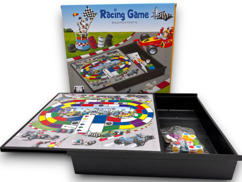 Jocuri de societate - Joc de Masă Racing Game – 2-6 Jucători, Cu Mașinuțe, Zaruri Colorate și Tablă 32x32 cm, Strategie și Distracție pentru Toată Familia