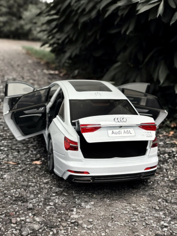 Macheta Audi A6L, 1:18, din Metal, cu Lumini si Sunete realistice de Motor si Alarma, cu Functie Pull-Back, cu Functie de Deschidere a Usilor - Alb [19]
