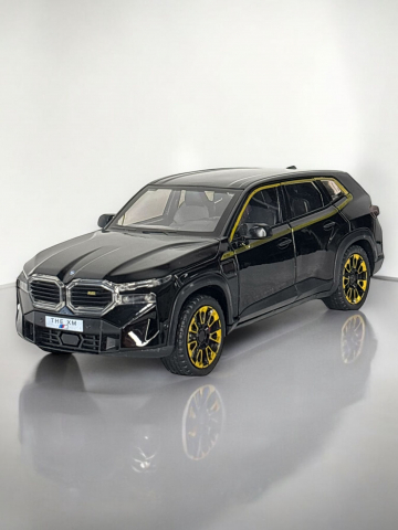 Macheta BMW XM, Fum pe Baza de Apa, Faruri si Stopuri Luminoase, din Metal, cu Lumini si Sunete realistice de Motor si Alarma, Volan Functional, cu Functie Pull-Back, cu Functie de Deschidere a Usilor [1]