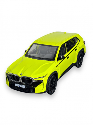 Macheta BMW XM, Fum pe Baza de Apa, Grila, Faruri si Stopuri Luminoase, din Metal, cu Lumini si Sunete realistice de Motor si Alarma, Volan Functional, cu Functie Pull-Back, cu Functie de Deschidere a [1]