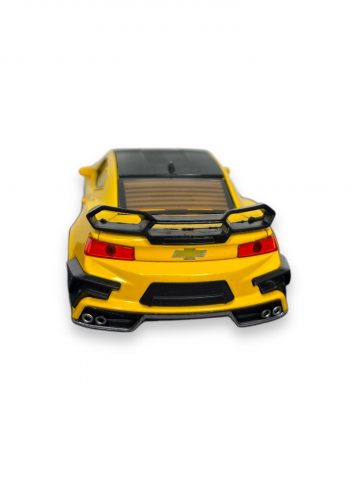 Macheta Chevrolet Camaro, din Metal, cu Lumini ( Faruri si Stopuri ) si Sunete realistice de Motor si Alarma, cu Functie Pull-Back, cu Functie de Deschidere a Usilor, Galben [2]