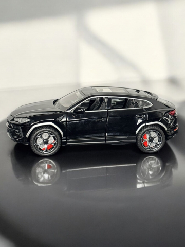 Macheta Lamborghini Urus, Fum pe Baza de Apa, din Metal, cu Lumini si Sunete realistice de Motor si Alarma, cu Functie Pull-Back, cu Functie de Deschidere a Usilor - Negru [1]