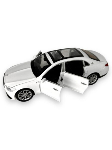 Macheta Mercedes-Maybach, Metal, Sunete de Motor si Lumini, Functii de Deschidere Usi si Pull-Back,15 cm, Alb [5]