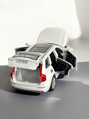 Macheta Volvo XC90, din Metal, cu Lumini si Sunete realistice de Motor si Alarma, cu Functie Pull-Back, cu Functie de Deschidere a Usilor - Alb [2]