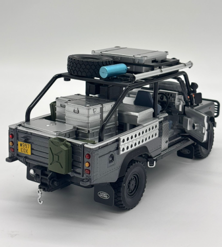 Masina din Metal Land Range Rover Defender 110 Tomb LE Pickup 1:24, 22 cm, Pull Back, Se Deschide Complet, Lumini si Sunete, Accesorii Incluse [6]