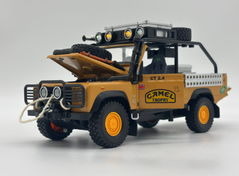 Masina din Metal Land Range Rover Defender 110 Tomb LE Pickup 1:24, 22 cm, Pull Back, Se Deschide Complet, Lumini si Sunete, Accesorii Incluse [9]