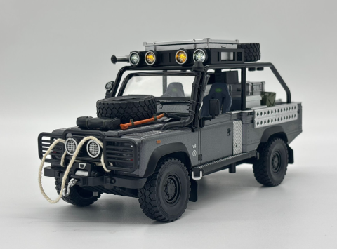Masina din Metal Land Range Rover Defender 110 Tomb LE Pickup 1:24, 22 cm, Pull Back, Se Deschide Complet, Lumini si Sunete, Accesorii Incluse [5]