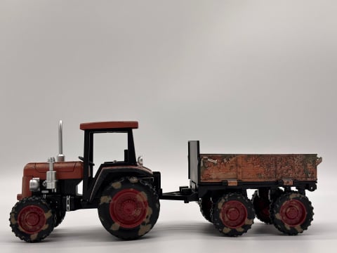 Tractor Agricol Metalic cu Remorcă – 26 cm | Detalii Realiste, Construcție Solidă, Remorcă Detașabilă [6]