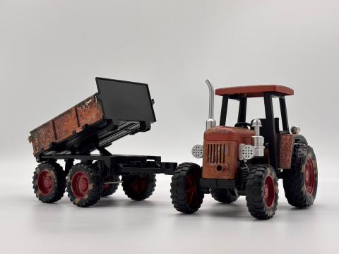 Automachete - Tractor Agricol Metalic cu Remorcă – 26 cm | Detalii Realiste, Construcție Solidă, Remorcă Detașabilă