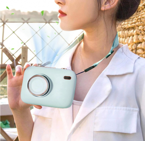 Ventilator Portabil Design Cameră Foto – 3 Trepte de Viteză, Cu Agățătoare de Gât & Cablu Încărcare Inclus [1]