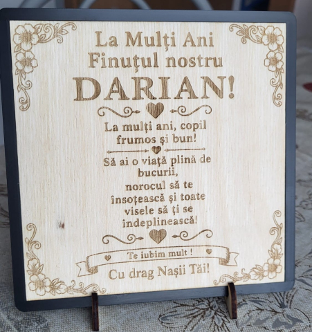 Plăcuță personalizată din lemn cu mesaj și gravură laser [1]