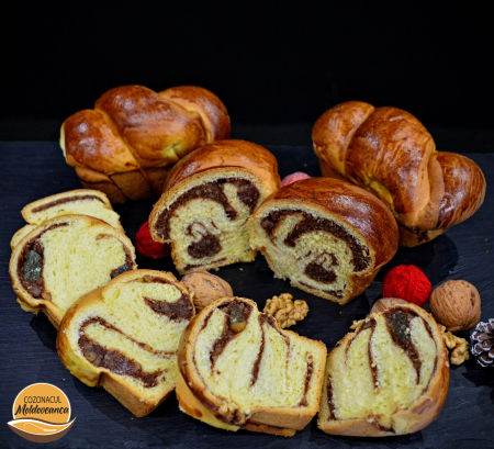 Platouri Reci - Mini Cozonacul Moldoveanca