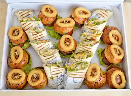 Platouri Party - Platou fast food