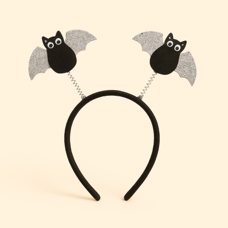 HALLOWEEN IN FAMILIE - Coronita Liliaka Halloween – Decorul care spune “Boo!” cu stil