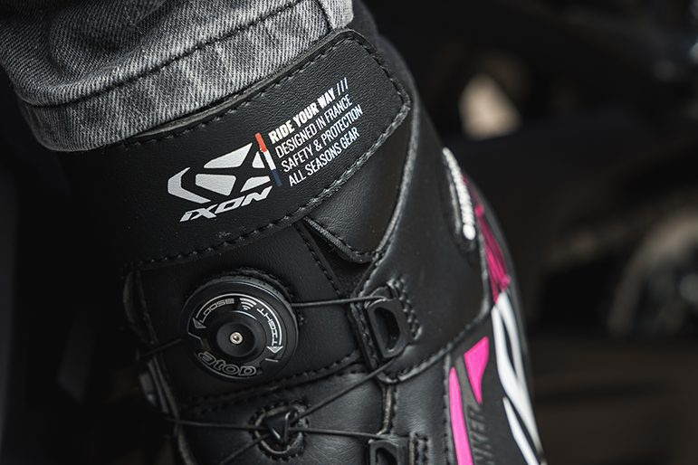 Ghete moto Ixon Ranker WP LS, femei, roadster, all-season - negru/alb/fuchsia (roz) impermeabile [3]