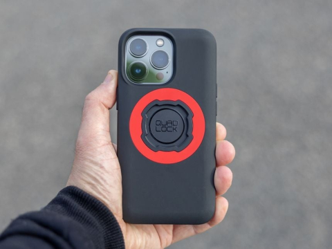 ACCESORII MOTOCICLETA - Husă Quad Lock MAG pentru iPhone
