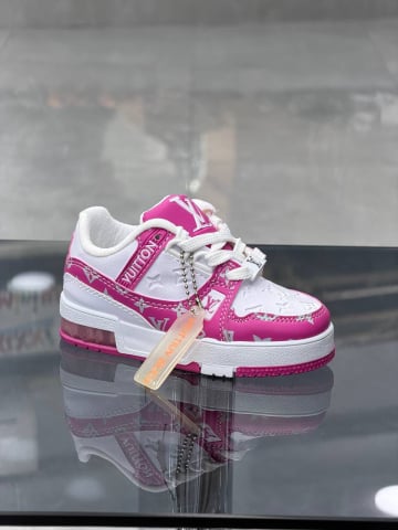 Incaltaminte - Adidasi LV Roz