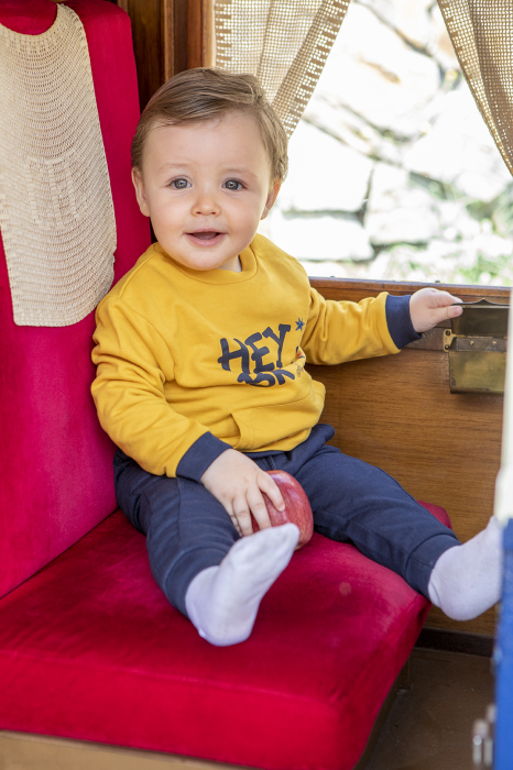 Trening 2 piese baiat, bumbac, putin vatuit, 'HEY BRO", culoare mustar, brand Babybol [2]