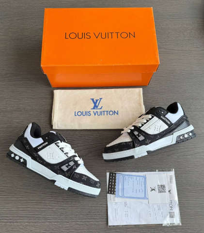 Incaltaminte Adulti - Adidasi LW Black