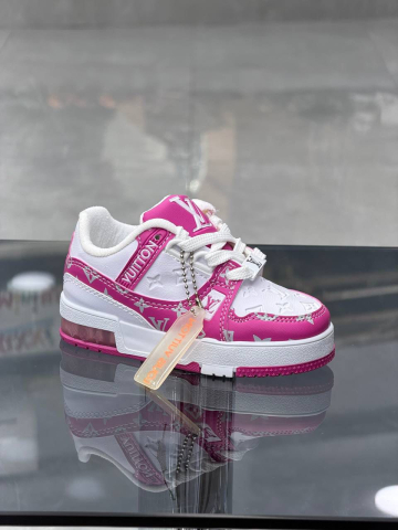 Incaltaminte - Adidasi LV Roz