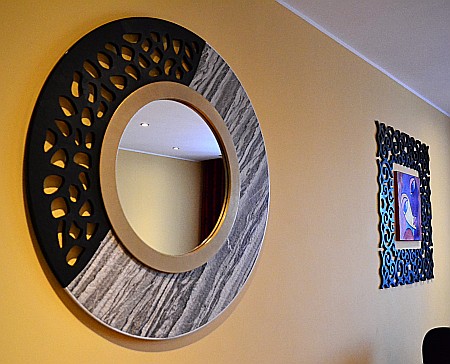 Oglinda moderna decorativa de lux, de perete, rotunda 90cm, din MDF placat, Kingaroma, Marble [5]