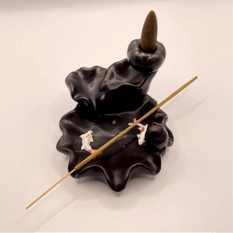 suport-conuri-backflow-gold-fish-ceramic-kingaroma [3]