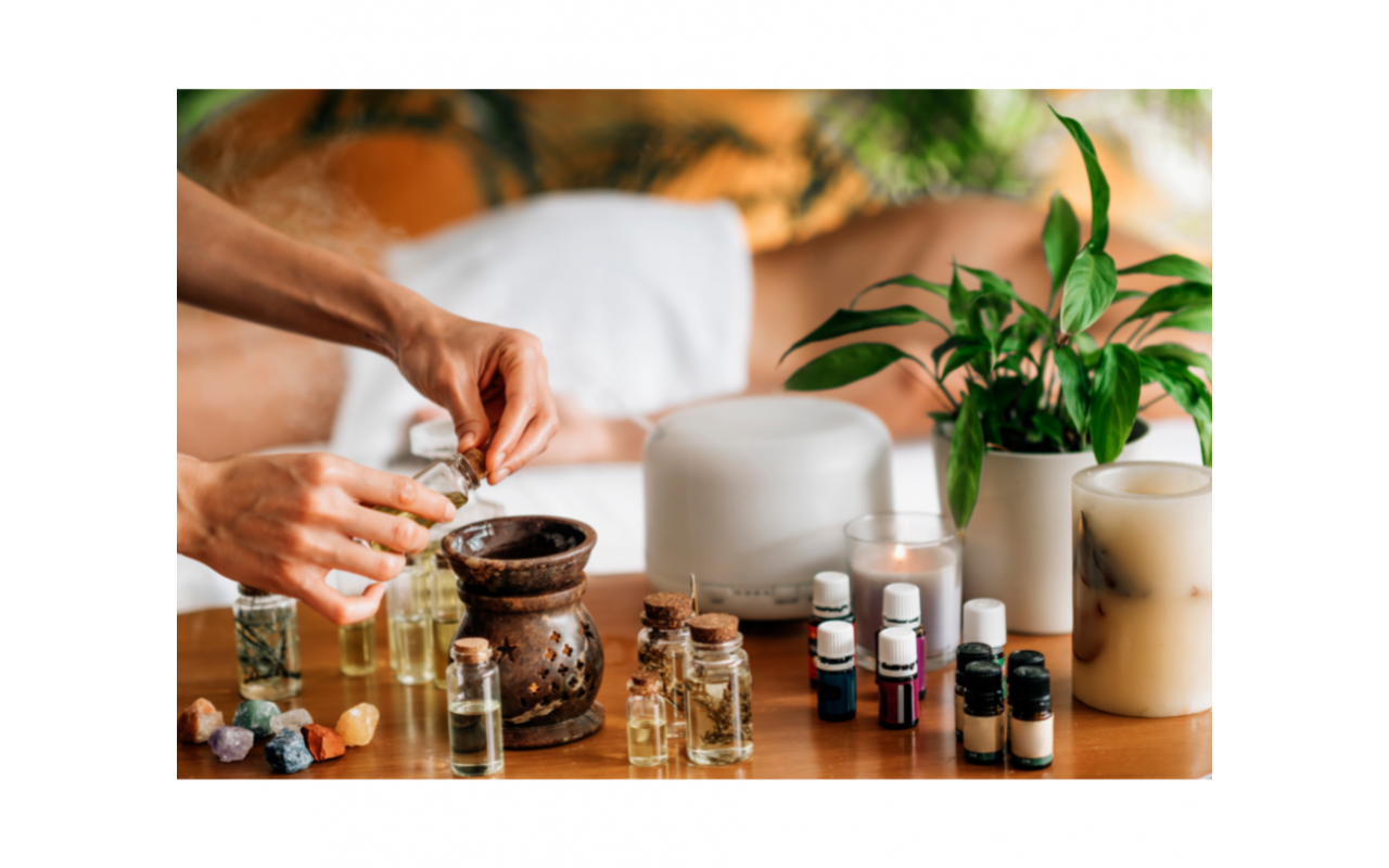 Ulei aromaterapie: cum reușesc să combată anxietatea și stresul?