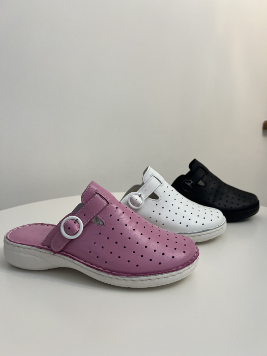 Saboti medicali perforati cu bareta din piele naturala [4]