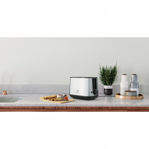 Prajitor de paine Electrolux E3T1-3ST, 800W, 2 felii, 7 setari temperatura, Inox [1]