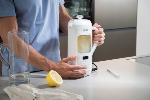 NOU Blender cu functie de gatit LAICA VB3301, 1 litru, sticla, auto curatare [21]