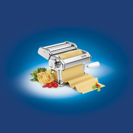 Masini de facut paste - Masina de facut paste Laica PM2000, role detasabile
