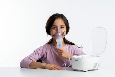 NOU: Aparat de aerosoli Laica NE2015, compartiment accesorii, cu piston, copii si adulti [10]