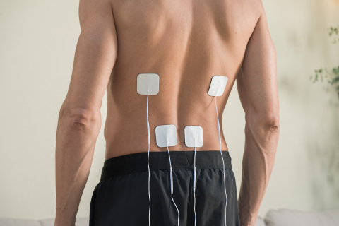 NOU: Aparat de masaj Electrostimulator nervos transcutanat TENS, 4 electrozi, 2 canale, 50 programe [13]