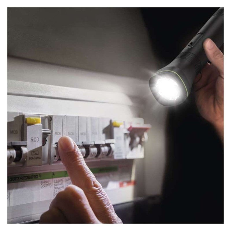 LED Flashlight GP C107, 70 lm, 2× AA [3]