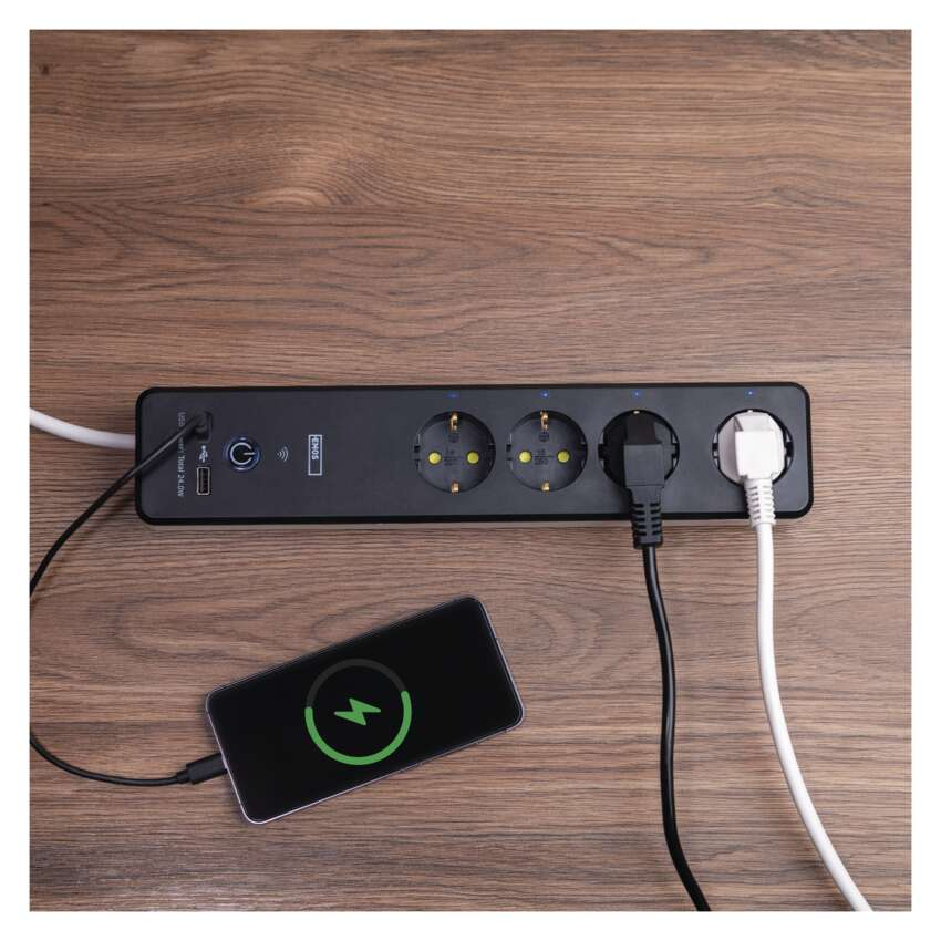 PRELUNGITOR GOSMART CU USB SI WI-FI,4 PRIZE+USB SI INTRERUPATOR 2M NEGRU [14]