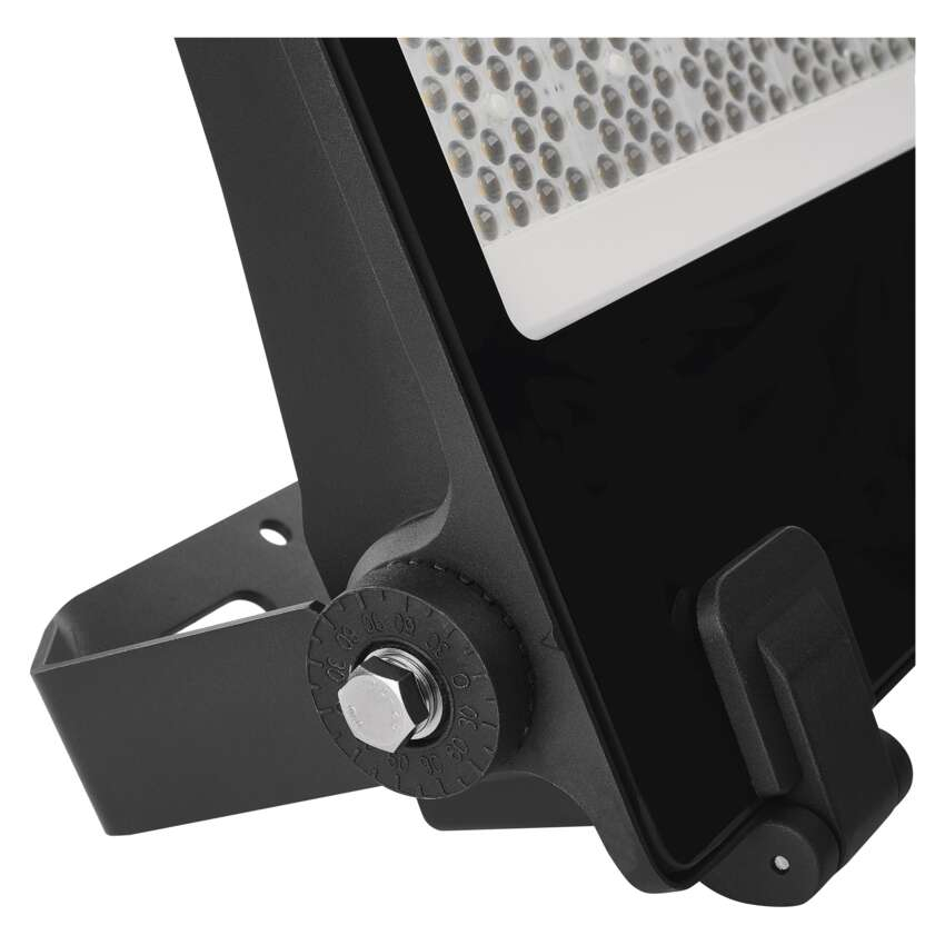 PROIECTOR LED AVENO 200W 32000LM 4000K IP66 [9]