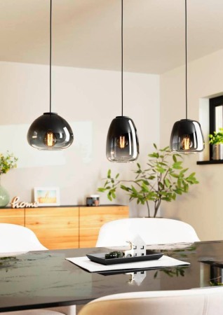 LUSTRA AGUILARES [3]