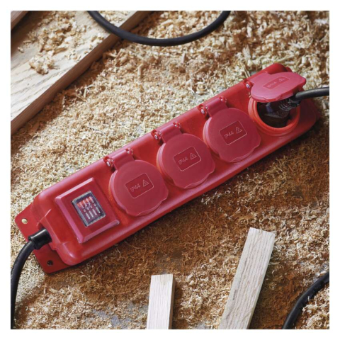 PRELUNGITOR CU 4 PRIZE, 5 METRI, CU INTRERUPATOR,IP44 [4]