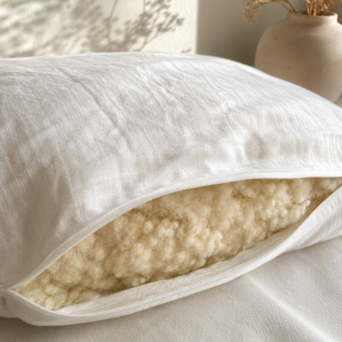 Perne din Lână - Pernă Premium Linen cu Lână Merino 100% LanaWool | 35x54 cm Fermitate Mica/Moale 250 g | Exterior 100% In fin, cu fermoar, Alb