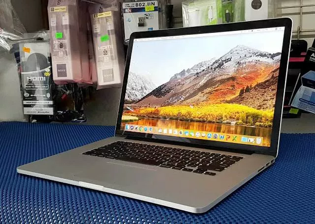 Laptop second hand - Laptop refurbished - Apple MacBook Pro 15 A1398 Emc2910 2015 intel I7-4870HQ ram 16gb ssd 512gb macos Monterey 12.7 Baterie 3h