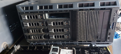 Servere Refurbished - Server DELL PowerEdge T430, 64gb ram ddr4, 2x Xeon E5-2630 v4, 6x600gb hdd sas, 2xPsu 1100w, Idrac
