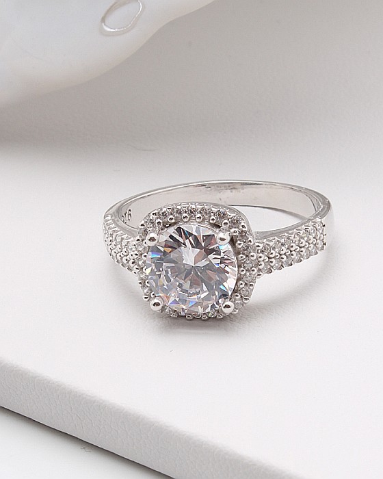 Inel argint cu piatra alba cod 1-45422, gr3.6 [1]