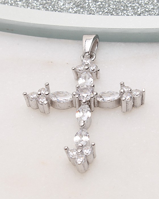 Pandantiv argint cruciulita sfintita cod 6-51263. gr3 [1]