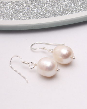 CERCEI ARGINT - Cercei argint perla, gr3.8