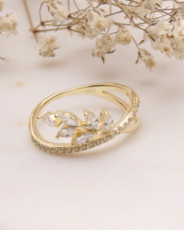INELE ARGINT - Inel argint 925 placat auriu cu pietricele cubic zirconia 2.1g