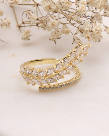 INELE ARGINT - Inel argint 925 placat auriu cu pietricele cubic zirconia 3g