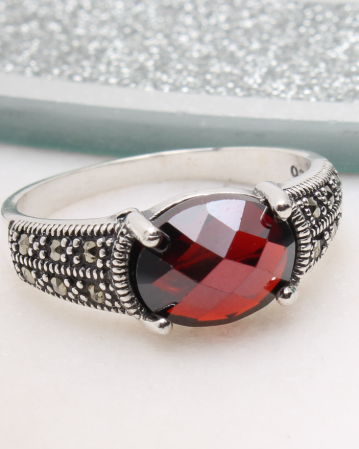INELE ARGINT - Inel argint cu marcasite, gr4.2