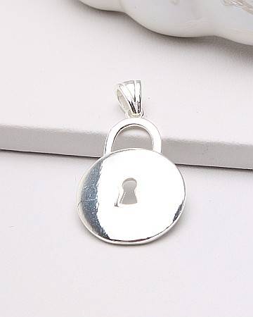 PANDANTIVE ARGINT - Pandantiv argint lacat cod 6-46878. gr2.9